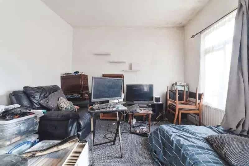 1 Bed Flat for Sale in Leytonstone - No Forward Chain