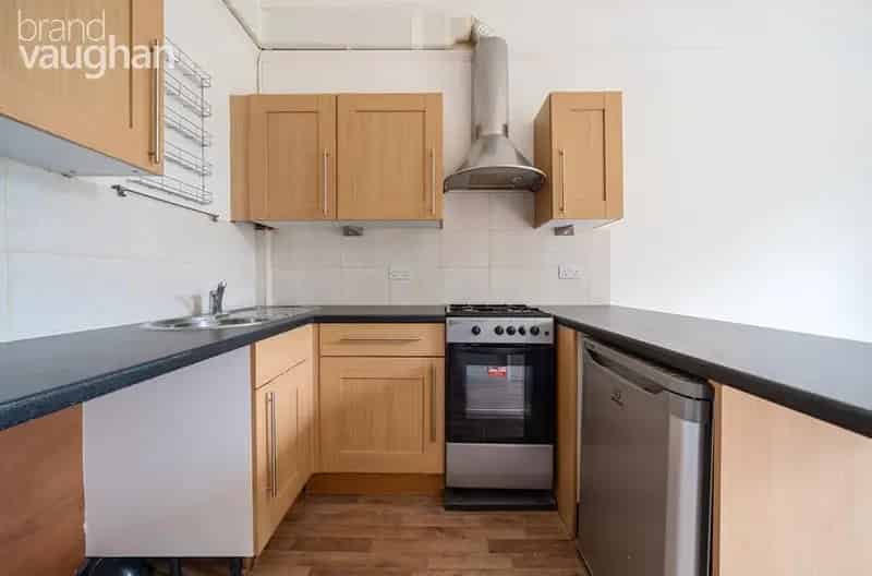 Studio Flat to Rent in Preston Park - Pets Considered
