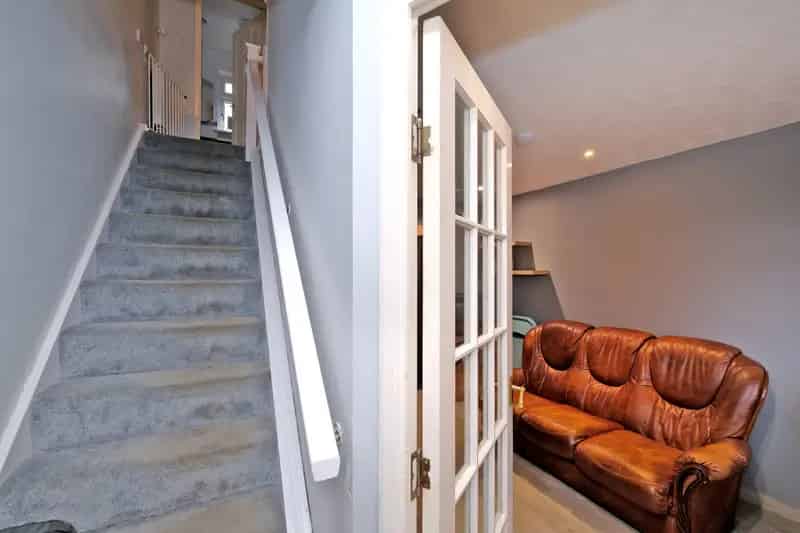 Spacious 2-Bedroom House in Bridge of Don with Driveway