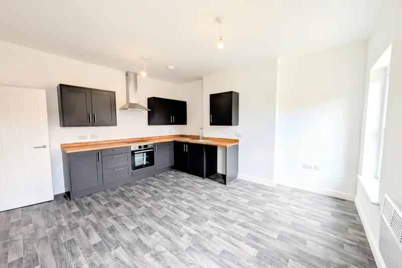 Spacious 1-Bedroom Apartment in Retford Town Centre - Zero Deposit Guarantee