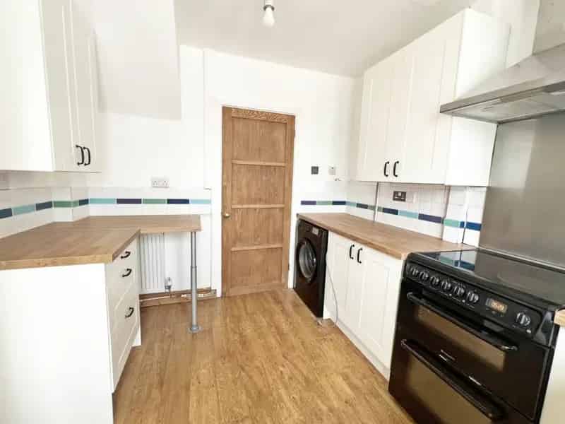 3 bedroom House
 To Rent