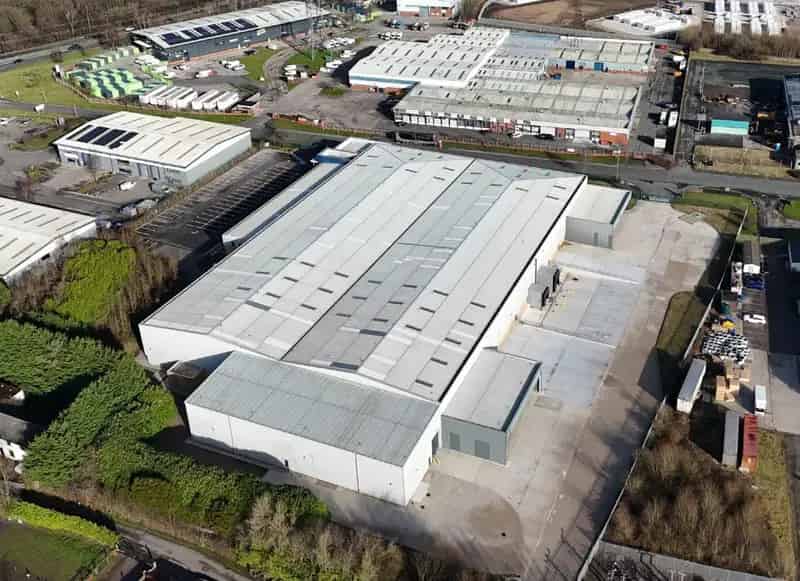 102694 sq ft Industrial Warehouse Unit To Let