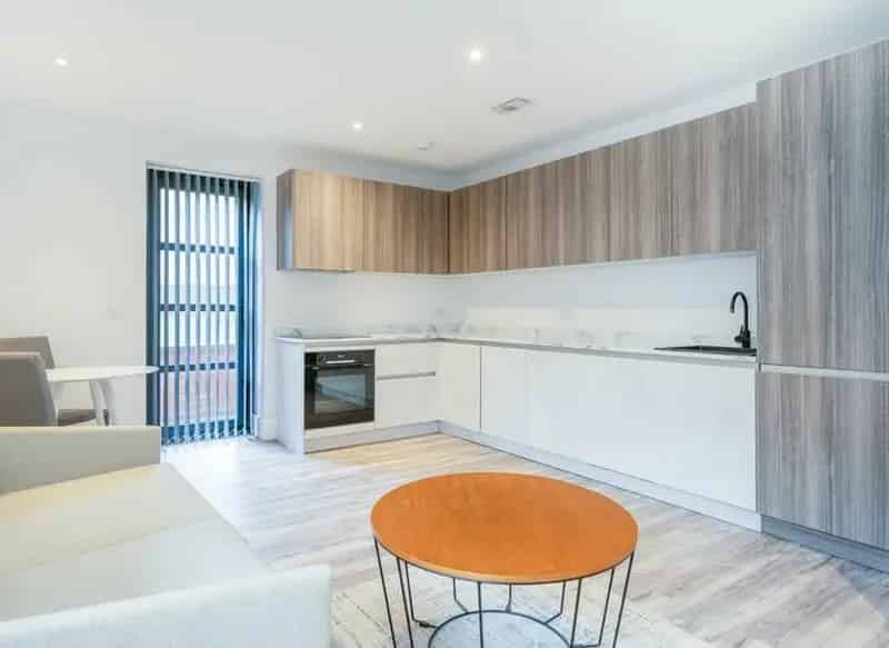 Modern One Bedroom Apartment St Albans City Centre