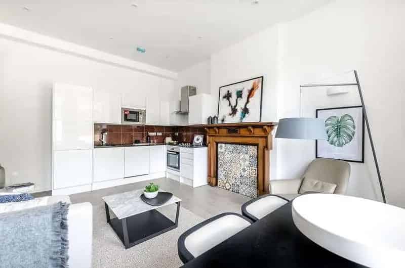 2 Bed Flat for Sale in West Dulwich