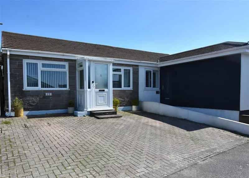 2 Bedroom Semi-Detached Bungalow for Sale in Redruth