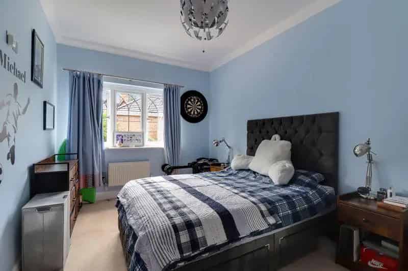 5 Bed Executive Home for Sale Near Ascot High Street