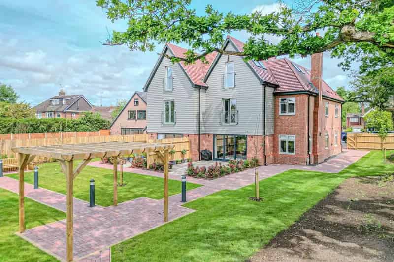 3 Bedroom Apartment for Sale