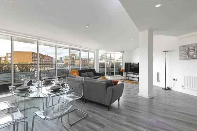 Luxury Duplex Penthouse 1437 Sqft 3 Beds 2 Baths Westbourne Grove
