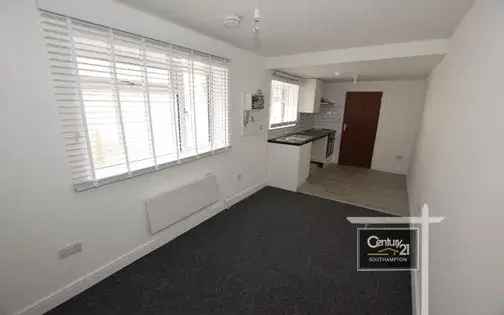 Southampton City Centre Studio Flat 16m²