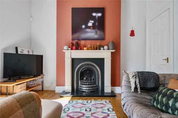 4 Bedroom Terraced House for Sale Near Whiteladies Road and Gloucester Road