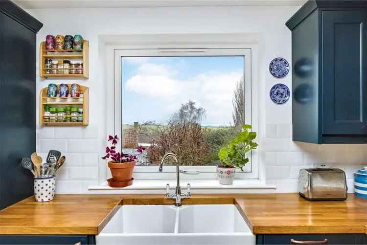 3 Bed End Terrace Cottage Cousland - Chain Free