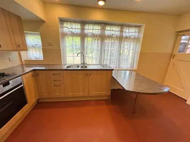 3 Bedroom House Bournville Village Trust Detached Garage Driveway