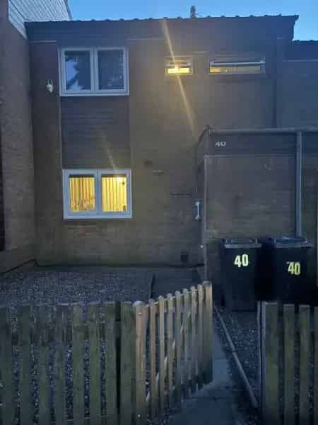 Two Double Bedroom Home with Wet Room and Gardens