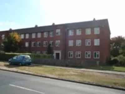 2 bed flat in Shard End