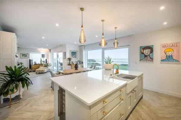 Marine Drive, Broadstairs, Kent, CT10 3LG | Property for sale | Savills