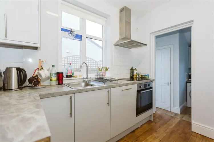 4 Bedroom Semi-Detached House in Fishponds