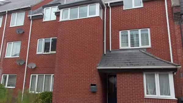 1 Bedroom Apartment with Parking - No Pets