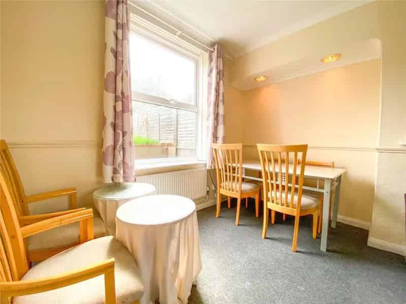 5 Bedroom Semi Detached Student House Bills Inclusive No Deposit