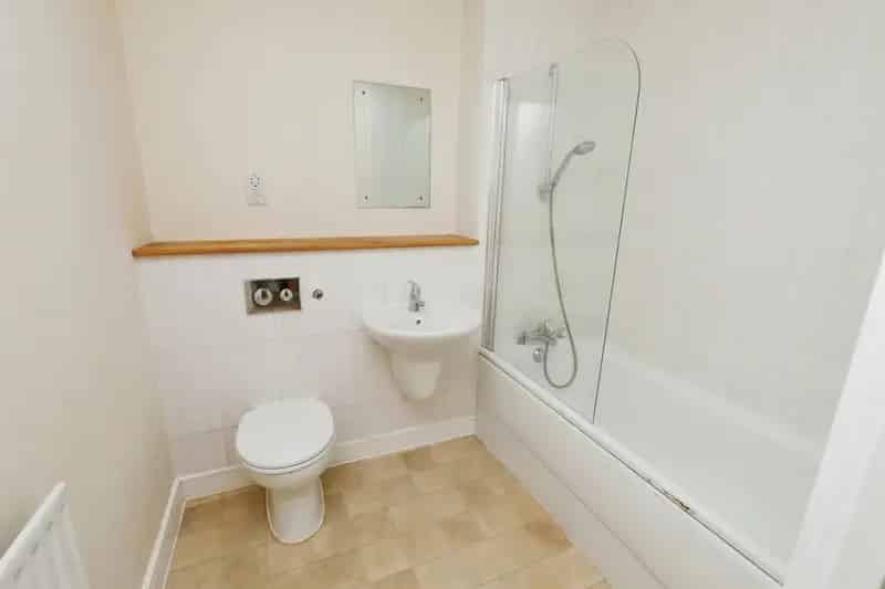 2 Bed City Centre Apartment Allocated Parking