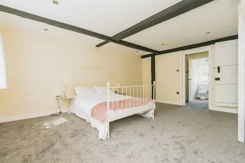 4 Bedroom Semi Detached House in Teston