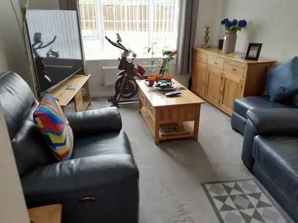 Flat For Rent in Rother, England