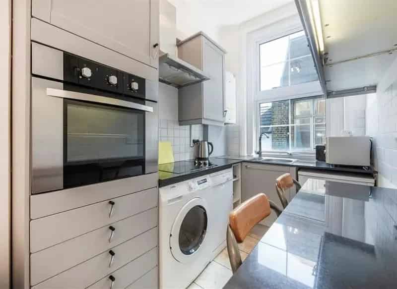 Two Double Bedroom Apartment Near Baker Street Marylebone 843 Yield Freehold