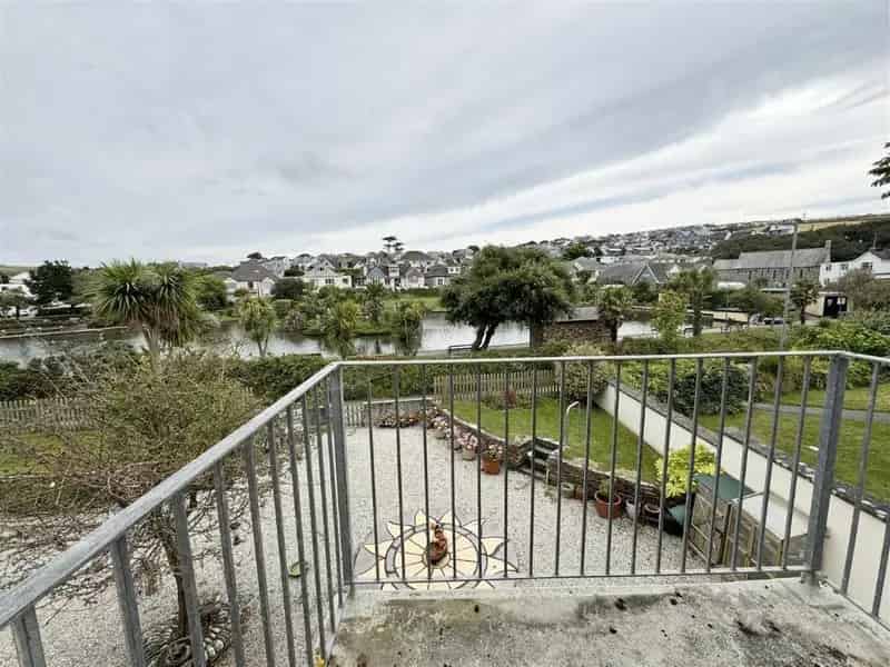 3 Bed Property For Sale