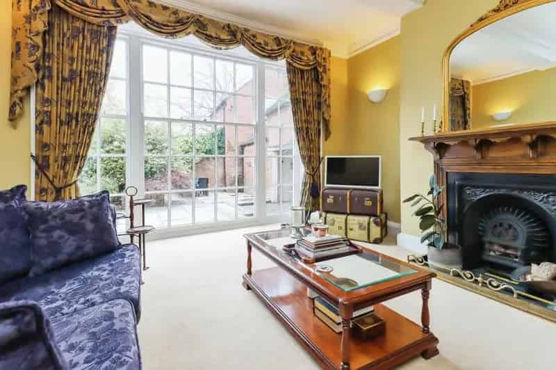 6 bedroom  House for sale, Market Drayton, Shropshire, TF9