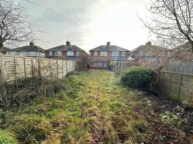 3 Bed House for Sale Renovation Project Near Wendover High Street