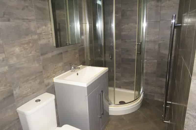 Doncaster Town Centre Modern One Bedroom Executive Apartment 6 Month Let