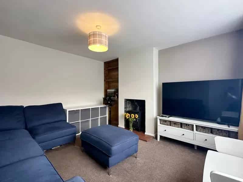 3 bedroom House
 To Rent