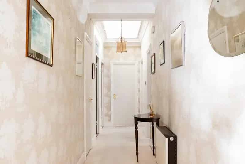 3 Bedroom Apartment for Sale in Connaught Mansions
