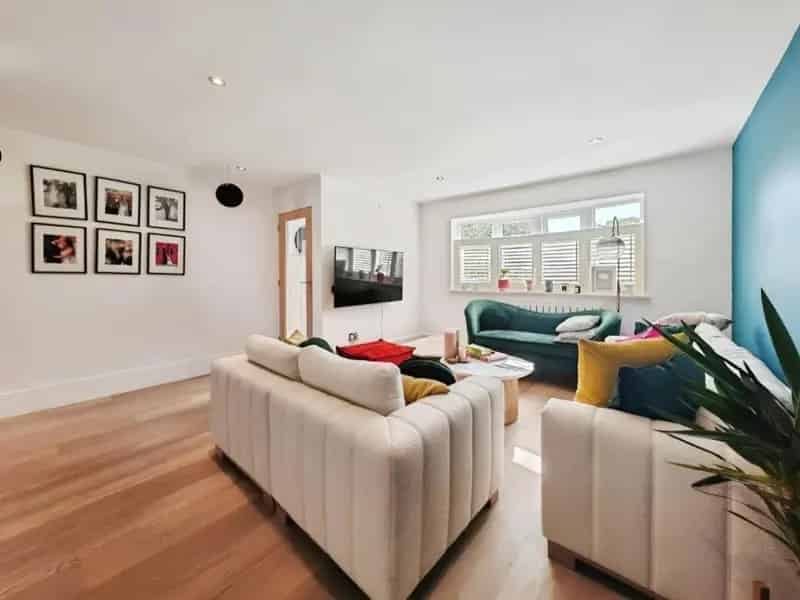 3 bed house for sale