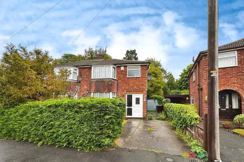 3 Bed Semi-Detached House Near Hartsholme County Park