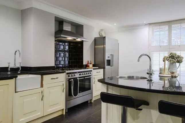 Georgian Family Home for Sale in Wimbledon SW19