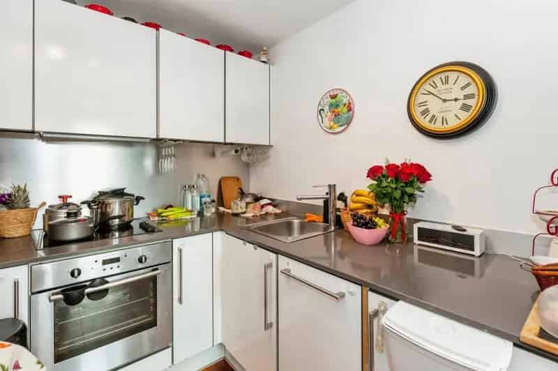 One Bedroom Apartment Slough Town Centre Near Elizabeth Line
