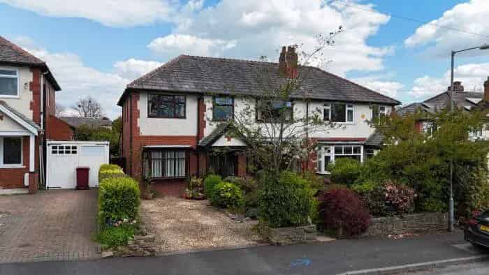 4 Bedroom Semi Detached House for Sale Heaton Bolton