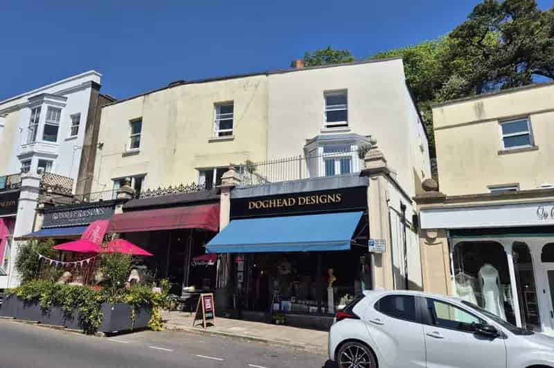2 Bedroom Flat for Sale North Somerset BS21