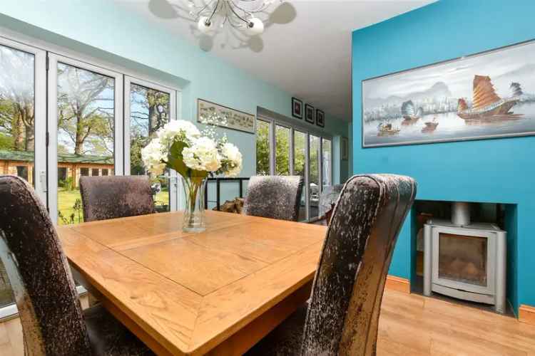 3 Bedroom Detached Bungalow For Sale Large Garden