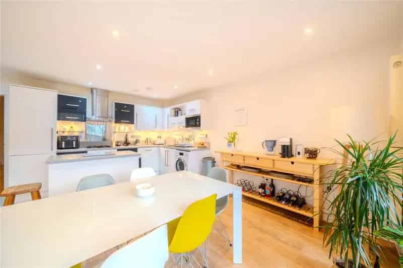 3 Bedroom Terraced House for Sale in Clifton