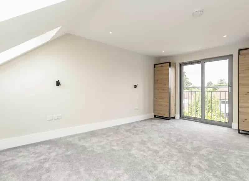 Four Bedroom House Near Twickenham Green