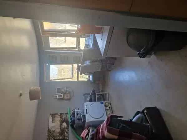 2 Bed Flat Near Town and Transportation with Pet Friendly Policy