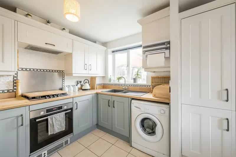 4 Bedroom House For Sale 1305 SQ FT