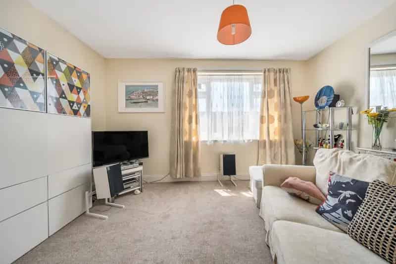 1 Bedroom Flat to Rent in Portsmouth