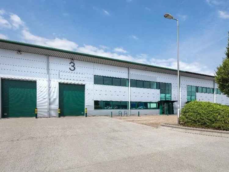 Industrial For Rent in London, England