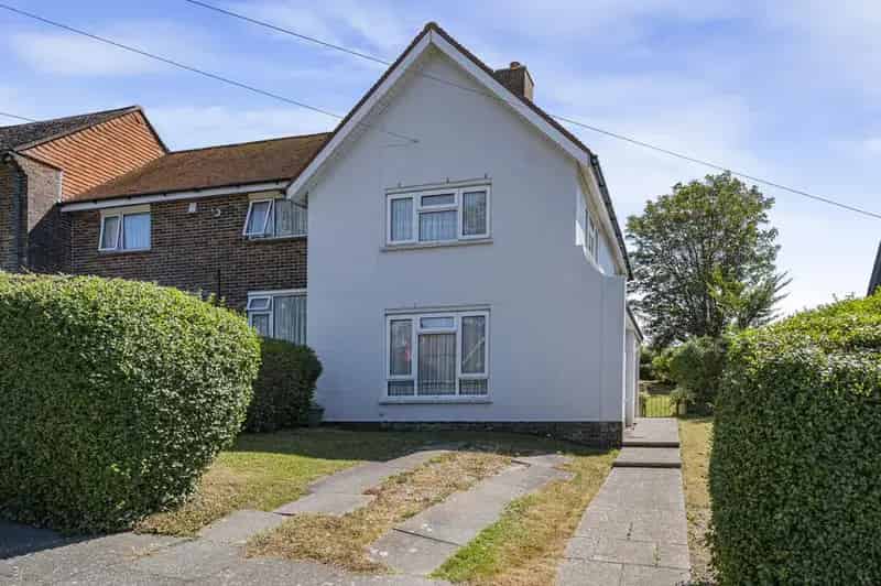2 Bedroom End Terrace House for Sale
