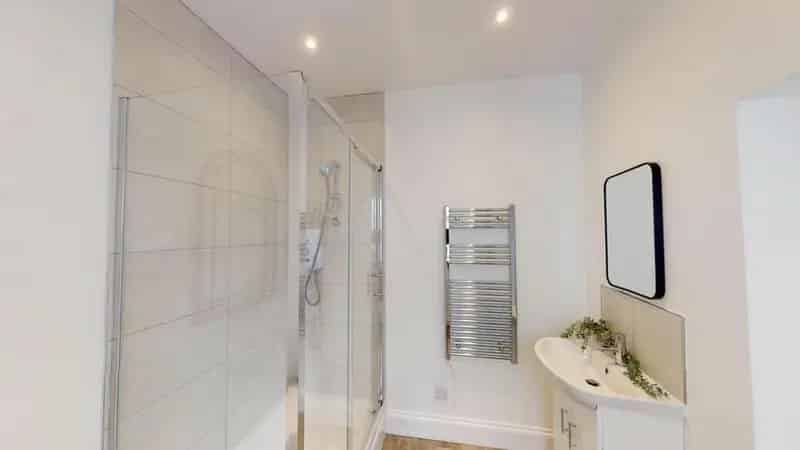 6 Bedroom Flat to Rent Luxury Student Accommodation