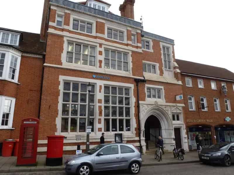 Grade II Listed Banking Hall in Saffron Walden Town Centre
