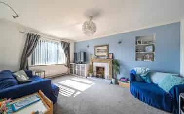 4 Bedroom Family Home Near A361 Tiverton Parkway
