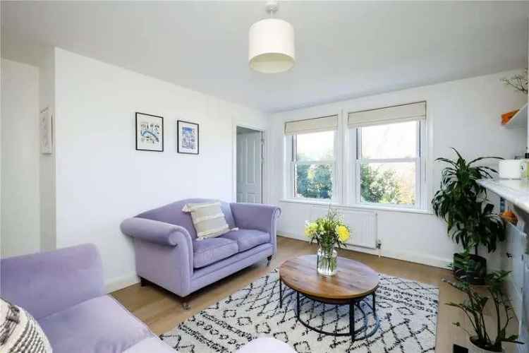 2 Bed Flat for Sale Near Ealing Broadway